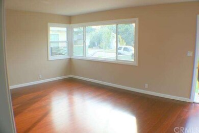Spacious living room