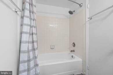 3521 Easton Dr, Bowie, MD 20716 - photo 3