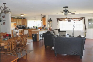 2783 E McAndrews Rd, Medford, OR 97504 - photo 4