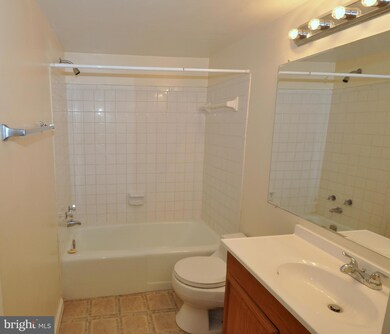 1432 Northgate Square unit 11A, Reston, VA 20190 - photo 4