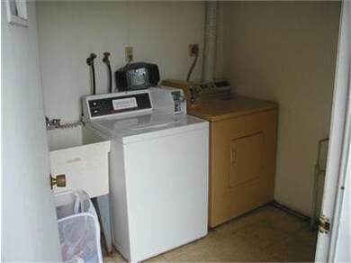 141 W 35th Ct, Griffith, IN 46319 - photo 7