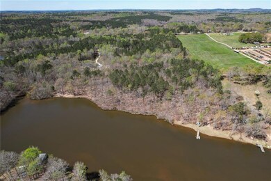 7.41 acres of waterfront lot, boats, fishing, sere