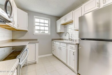 2605 Sandusky Ave E, Jacksonville, FL 32216 - photo 5