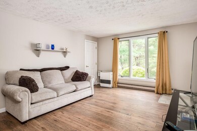 1372 Post Rd unit 5B, Wells, ME 04090 - photo 2