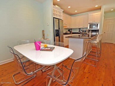 Kitchen anDni