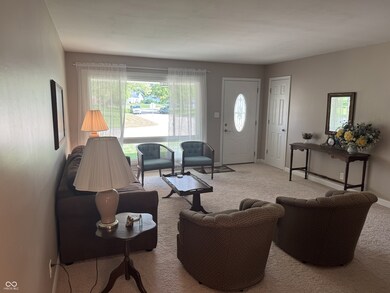 4032 Roselawn Ave, Columbus, IN 47203 - photo 6