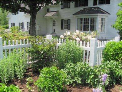 1150 Nichols Hill Rd, Dorset, VT 05251 - photo 5