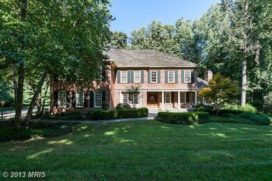 7 Brierleigh Ct, Lutherville Timonium, MD 21093 - photo 2