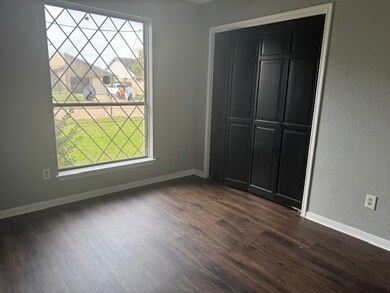 10106 Prairie Mist St, Houston, TX 77088 - photo 7