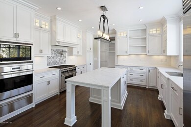 9 Crescent Rd 11 - WEB