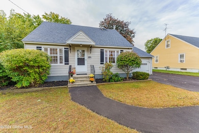 1116 Barber Dr, Schenectady, NY 12303 - photo 4