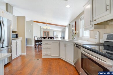 300 S Everest St unit 39, Newberg, OR 97132 - photo 5