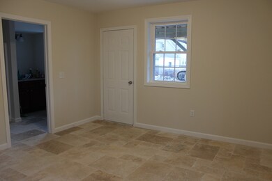 14 Coburn Ave, Worcester, MA 01604 - photo 3