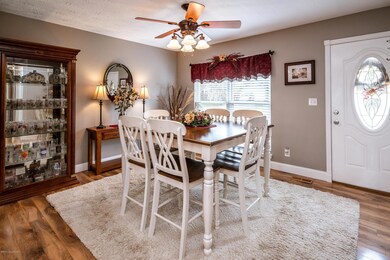 7914 Rochelle Rd, Louisville, KY 40228 - photo 4