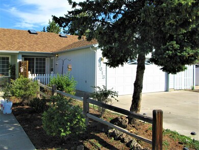 3613 SW Bobby Jones Ct, Redmond, OR 97756 - photo 2