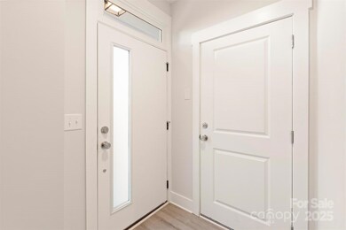 1411 Collier Walk Aly unit CSW0105, Charlotte, NC 28205 - photo 7