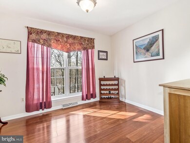 6598 Wicklow Dr, Sykesville, MD 21784 - photo 7