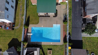 21 Cooper Ave, Troy, NY 12180 - photo 5