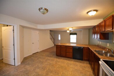 1250 W Adams Hill Cir unit 503, Bloomington, IN 47403 - photo 3