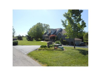 2003 Flora Dr, Floyds Knobs, IN 47119 - photo 3