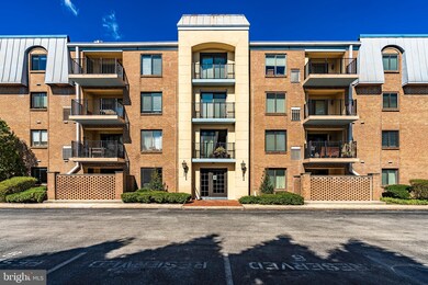 260 Montgomery Ave unit 202, Haverford, PA 19041 - photo 3