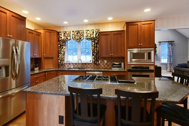 12 Bazaleel Cir, Uxbridge, MA 01569 - photo 4