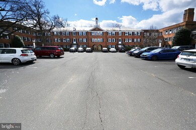 5112 Columbia Pike unit 7, Arlington, VA 22204 - photo 3