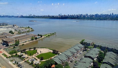 The Galaxy Towers unit 30B, West New York, NJ 07093 - photo 6