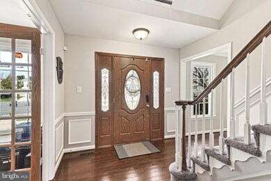 2724 Sasscers Hill Ct, Herndon, VA 20171 - photo 4