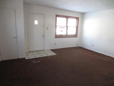 5057 Winslow Dr, Columbus, OH 43213 - photo 4