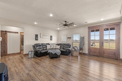 52217 S 690 Rd, Colcord, OK 74338 - photo 6