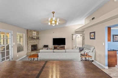 9800 Yarnell Ave, Bakersfield, CA 93312 - photo 3