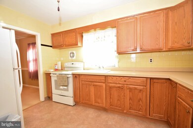 4526 Shady Dr, Wilmington, DE 19808 - photo 6