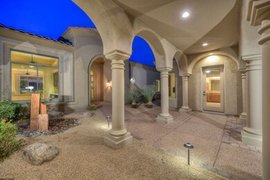 003_Courtyard