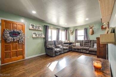 2610 11th St, Cuyahoga Falls, OH 44221 - photo 5