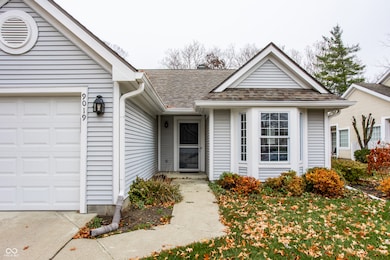 9019 Crook Dr, Indianapolis, IN 46256 - photo 4