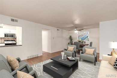 13555 Coliseum Dr unit G, Chesterfield, MO 63017 - photo 7