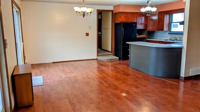 80 E Washington St, Poneto, IN 46781 - photo 5