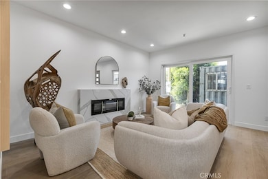 1022 W 223rd St unit 6, Torrance, CA 90502 - photo 4