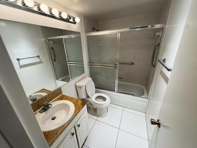 119 Dorset C, Boca Raton, FL 33434 - photo 6