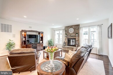 41602 Revival Dr, Ashburn, VA 20148 - photo 7