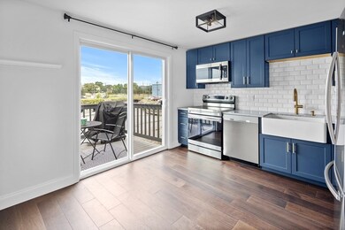 37 Canal St unit C, Lynn, MA 01905 - photo 4