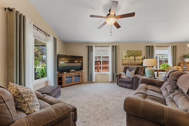 2785 SW Elmer Nelson Ln, Grants Pass, OR 97527 - photo 5