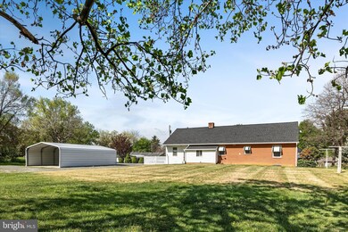 312 Bryarly Rd, Winchester, VA 22603 - photo 3