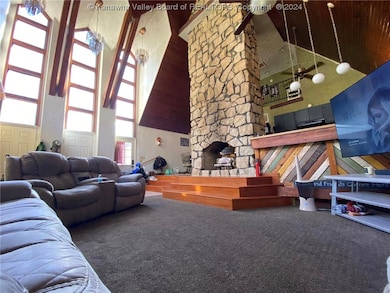 11 Beechie Fork Rd, Alum Creek, WV 25003 - photo 3