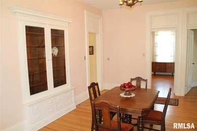 820 Bridge Ave, Davenport, IA 52803 - photo 6