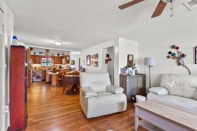 405 N Magnolia St, Highlands, TX 77562 - photo 5