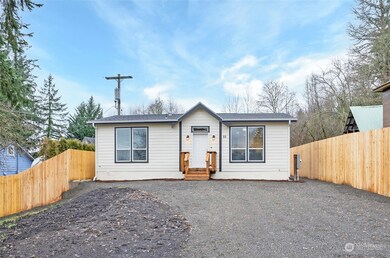 52 SE Spring St, Chehalis, WA 98532 - photo 3