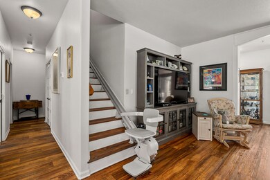 1700SESoftwoodWay-008