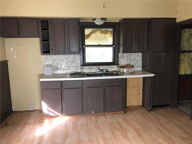 1730 22nd St, Des Moines, IA 50310 - photo 4